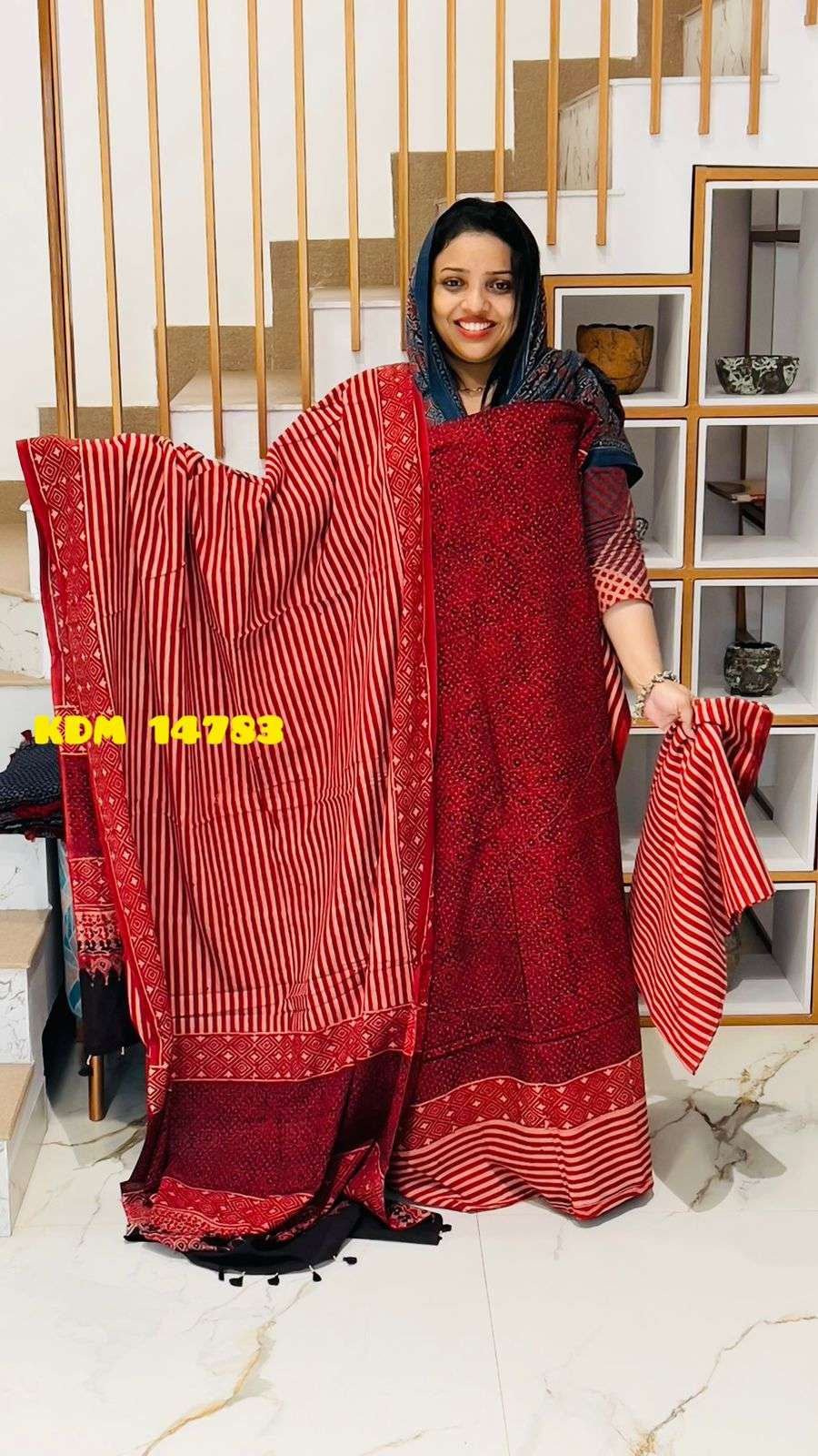 Un Stitched Churidar - Image 7