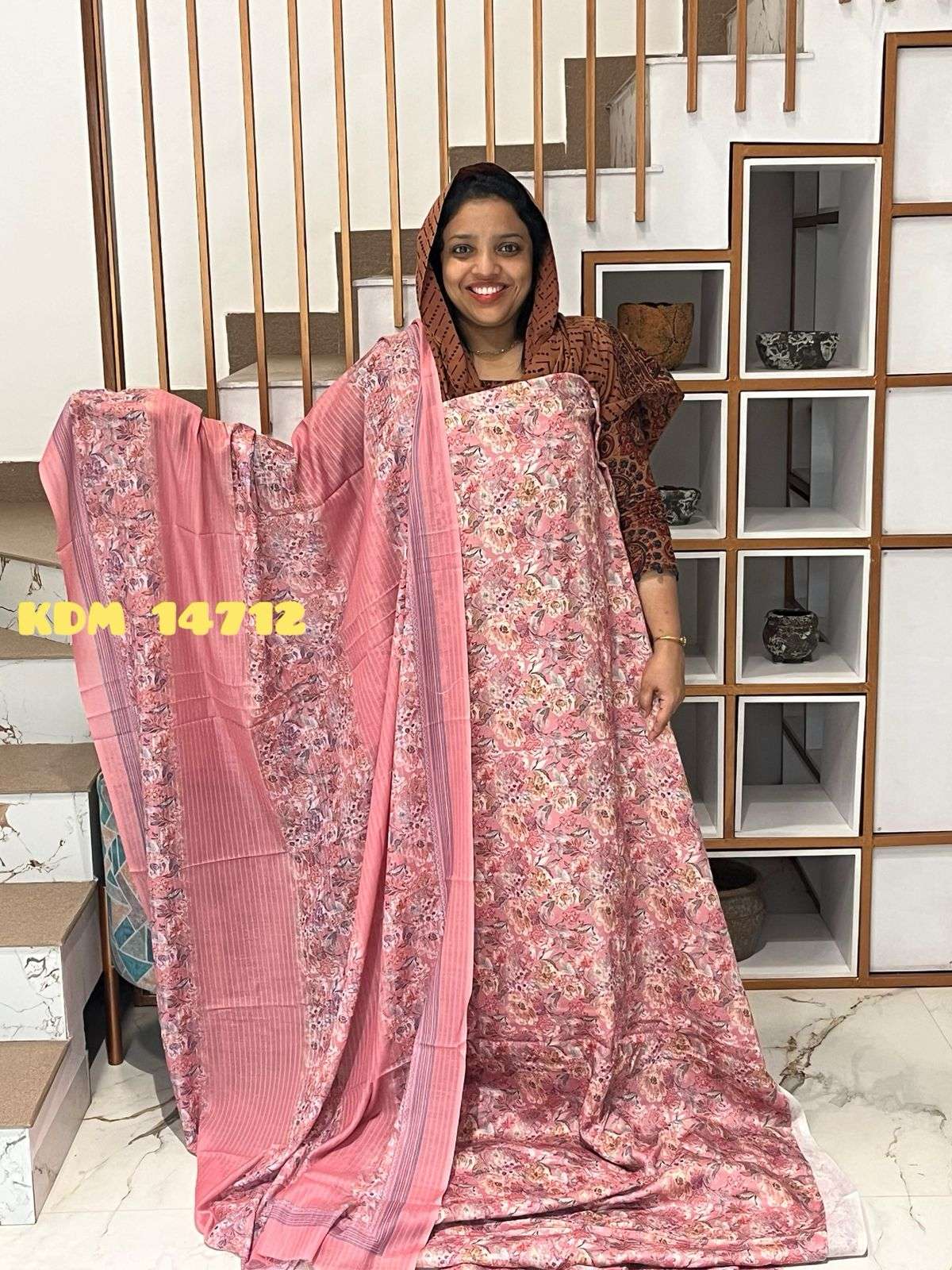 Un Stitched Churidar - Image 2