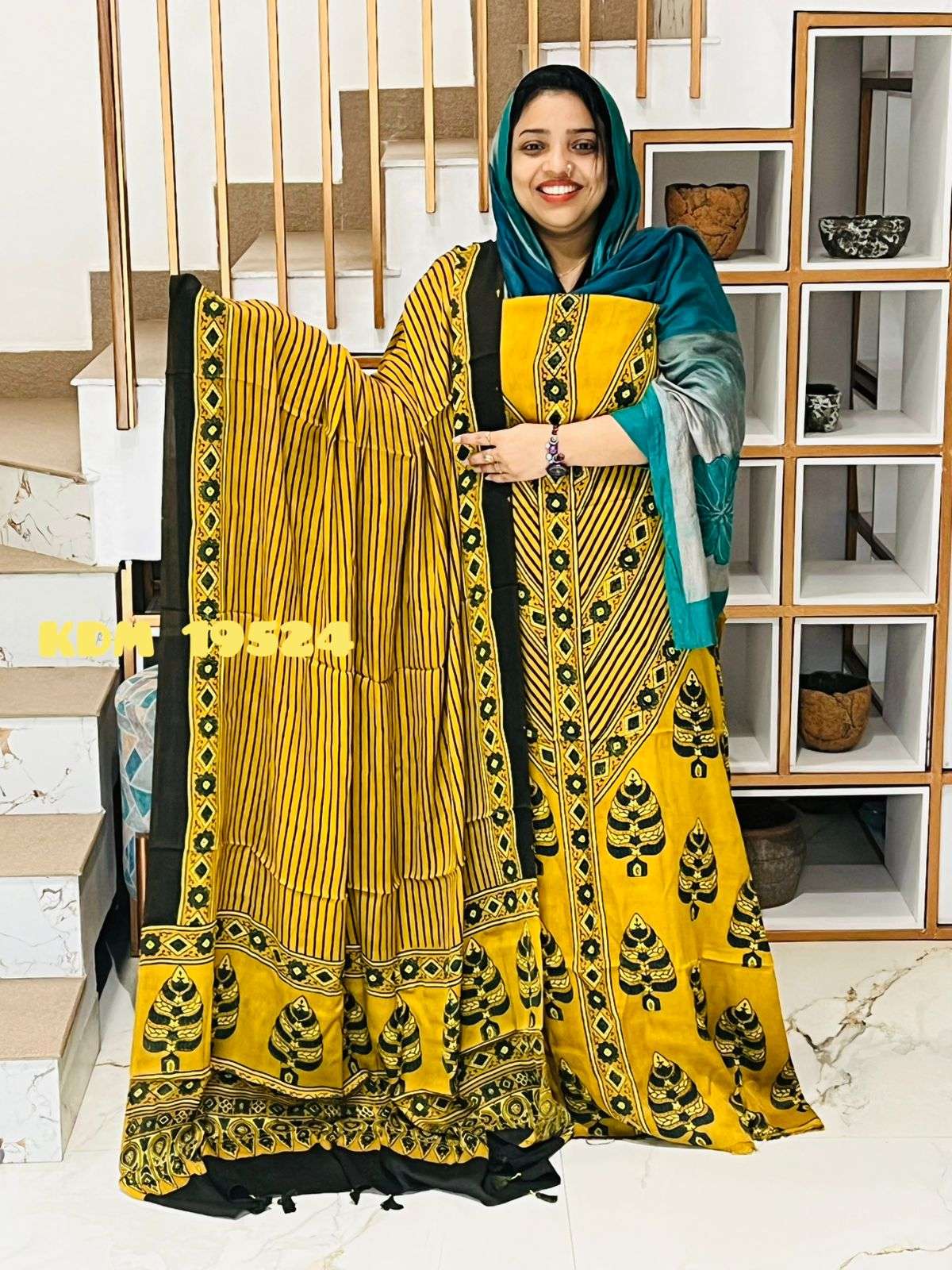 Unstitched Churidar - Image 4