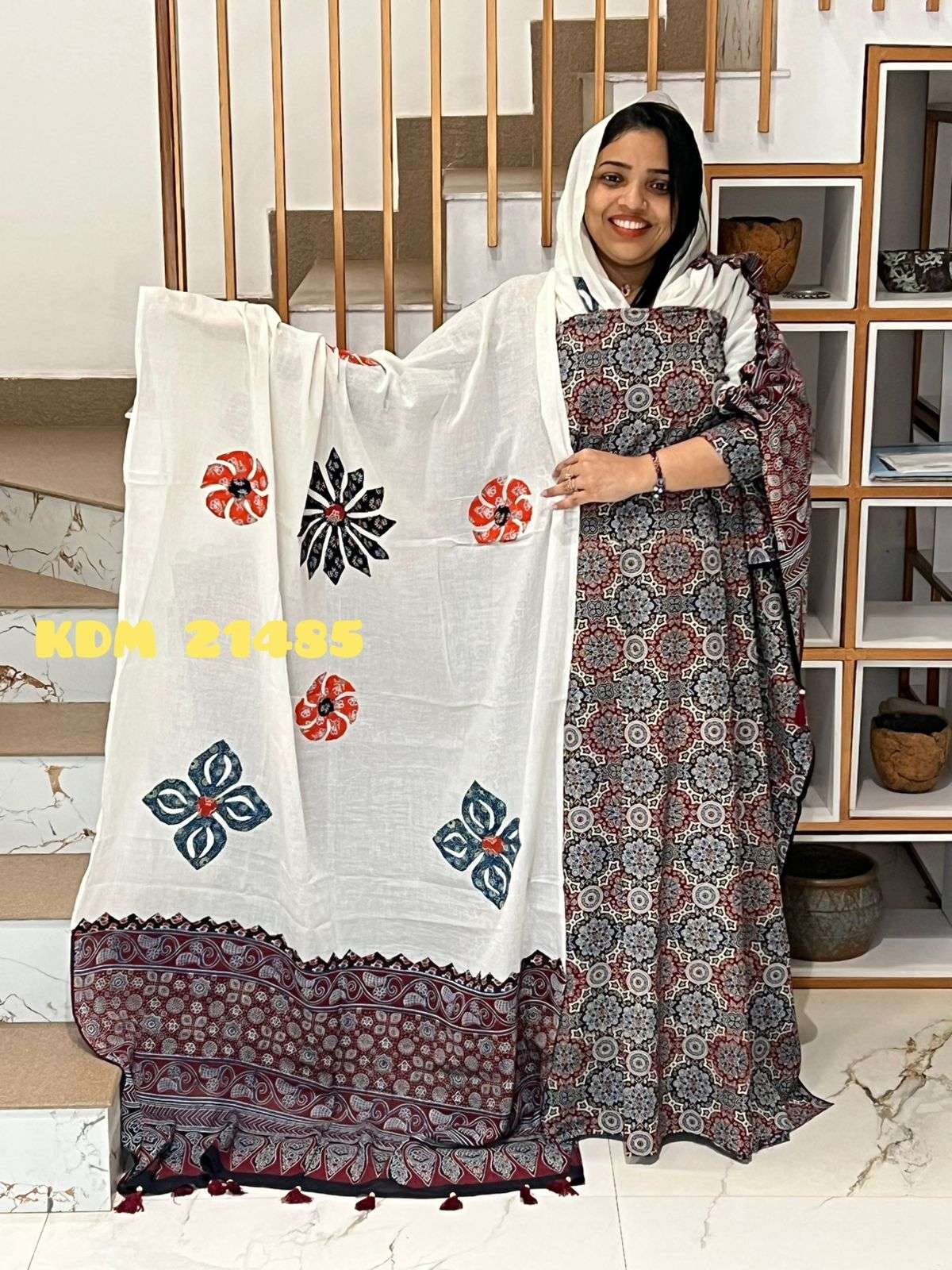 Unstitched Churidar - Image 2