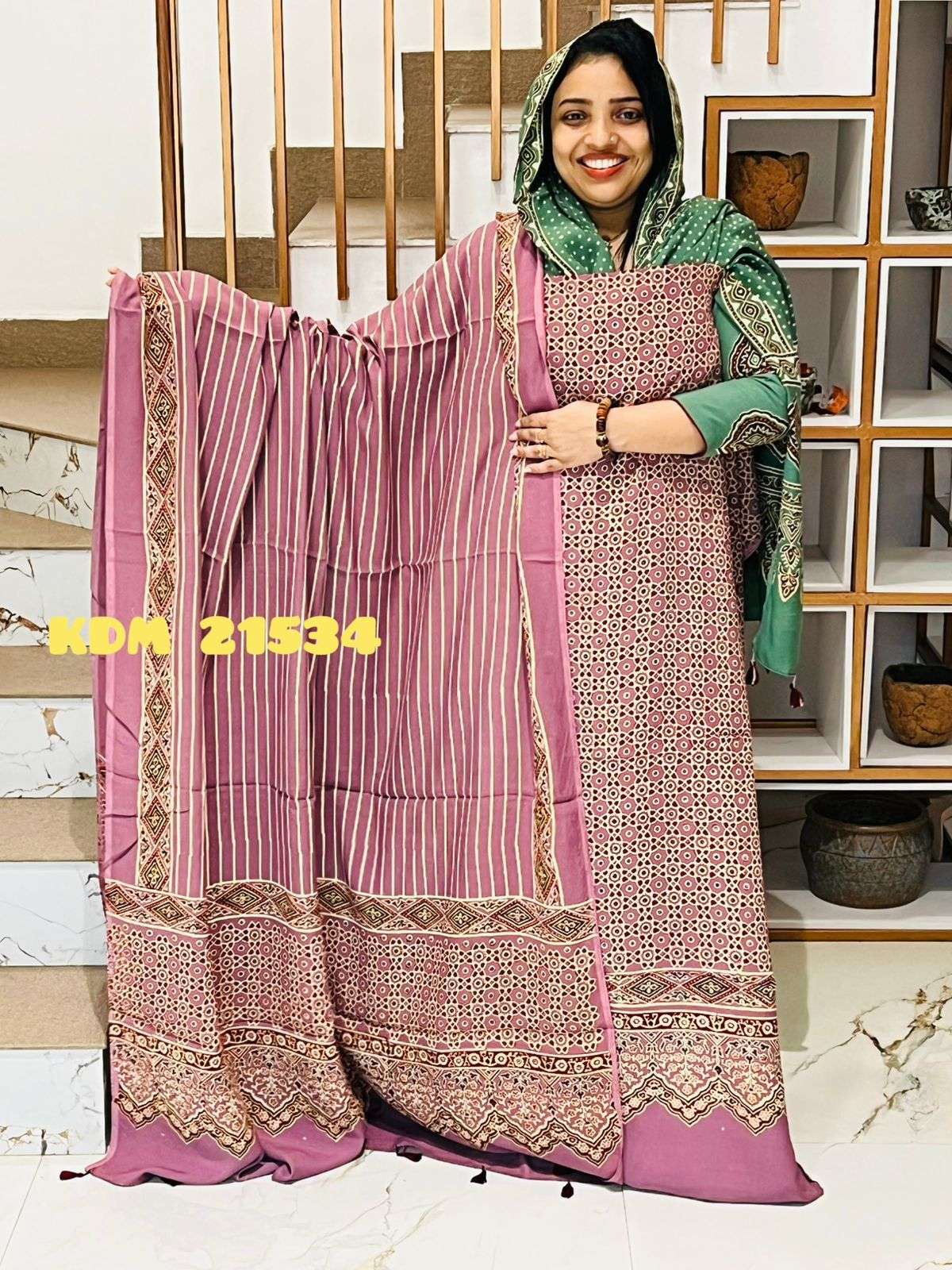 Unstitched Churidar - Image 4