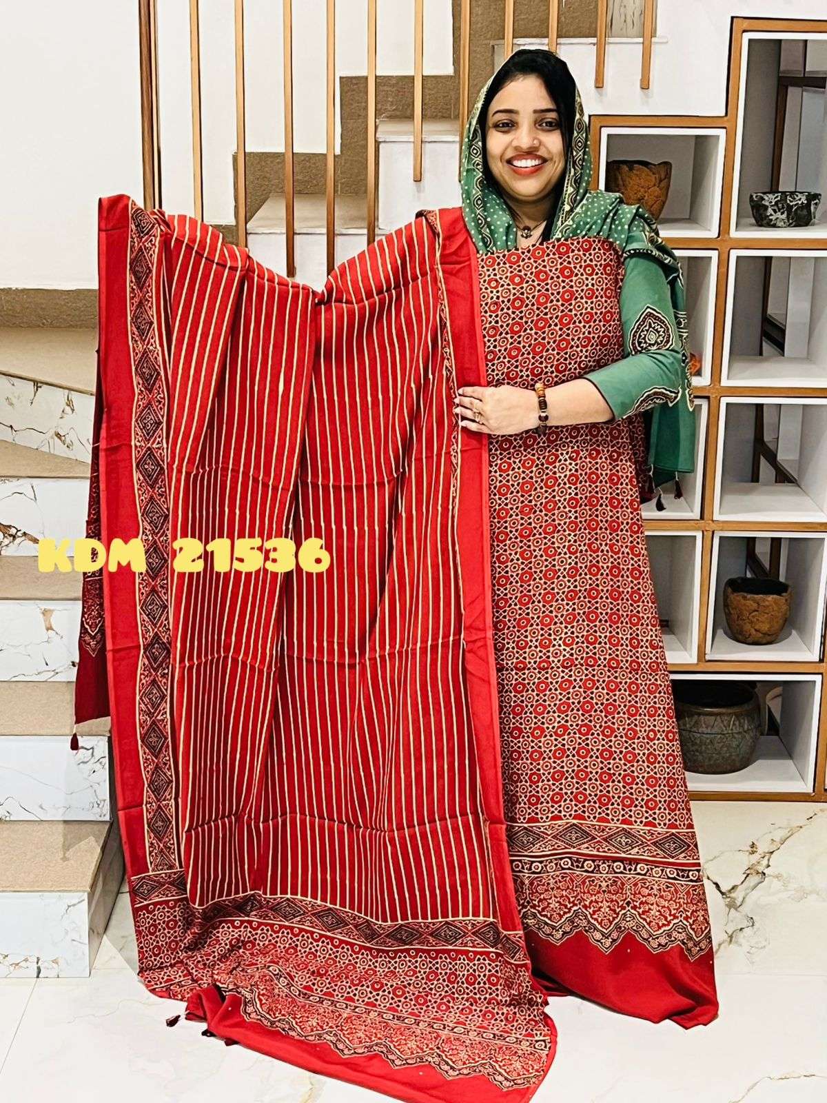 Unstitched Churidar - Image 3